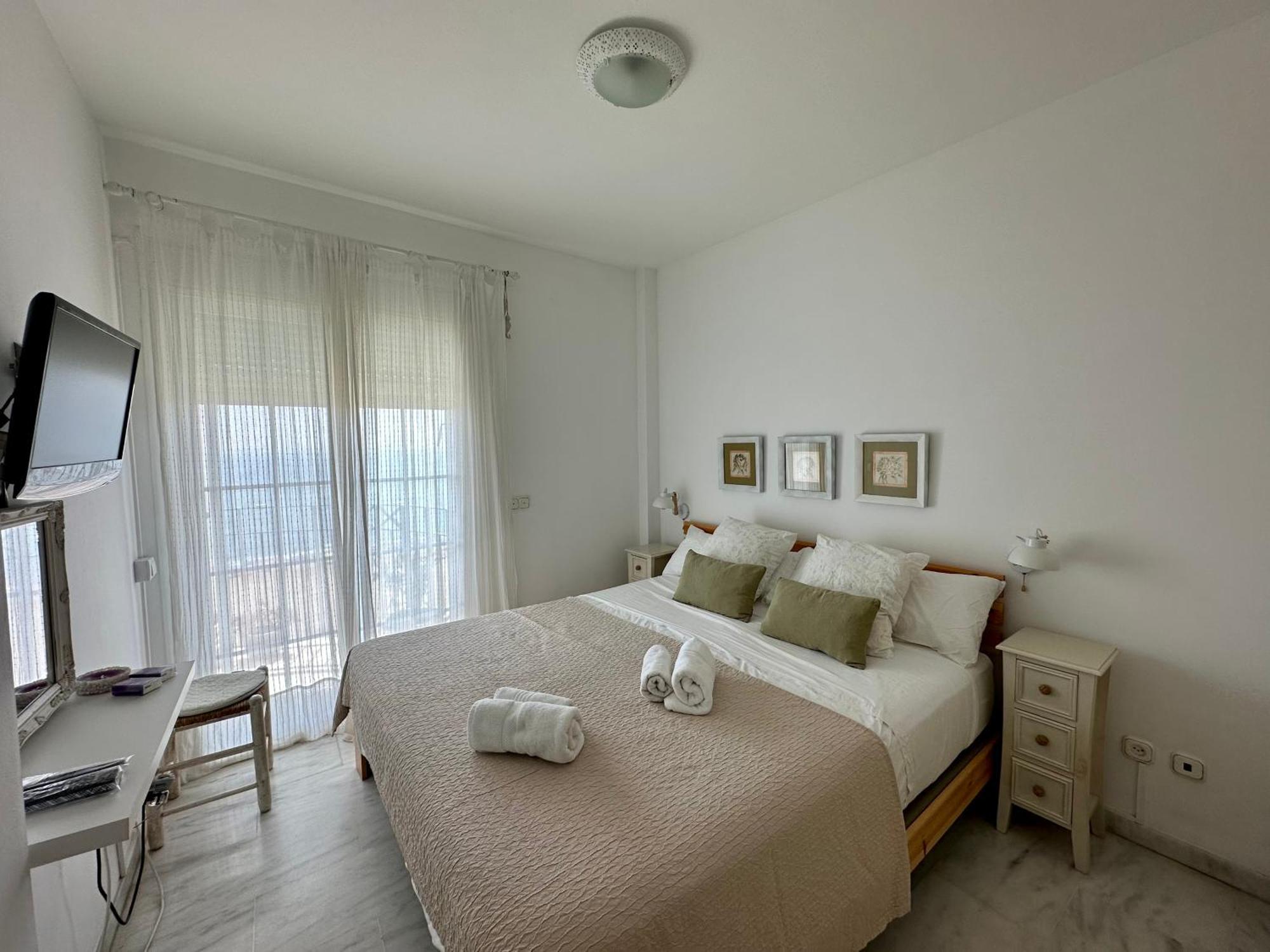 Pepe Beach Vista Al Mar Apartment Estepona Esterno foto